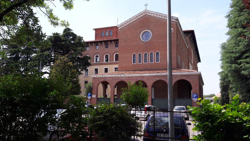 Romeo & Juliet Non-Hotel Verona Exterior photo